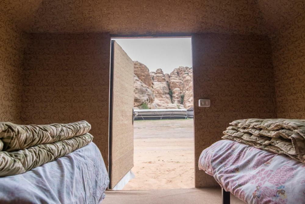 Ammarin Bedouin Camp Hotel Wadi Musa Bagian luar foto