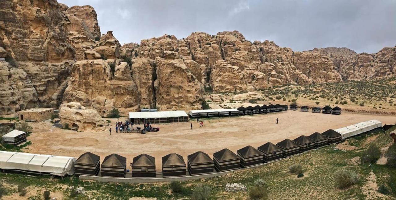 Ammarin Bedouin Camp Hotel Wadi Musa Bagian luar foto